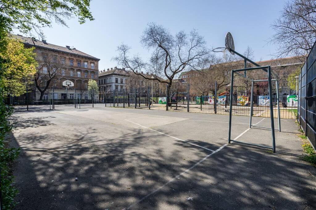 Klauzal Garden City Apartments Budapest Exterior foto